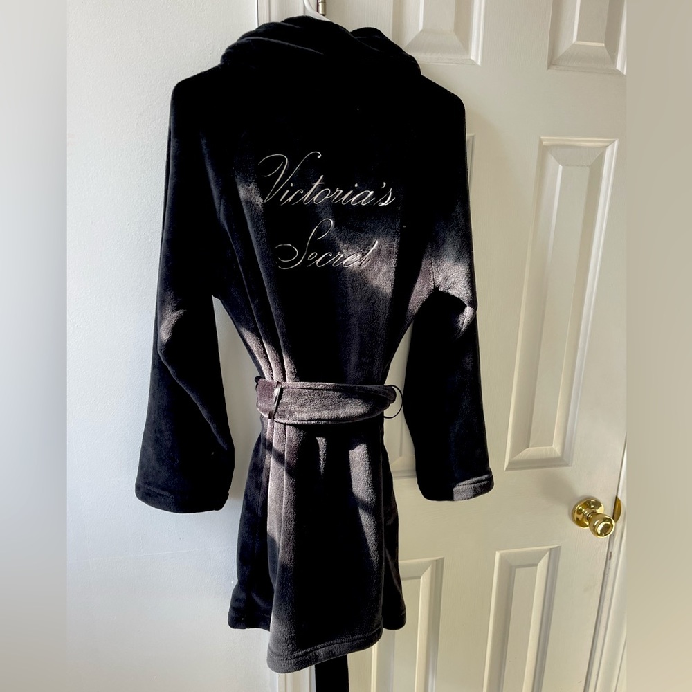 Victorias Secret Robe !! Size M/L